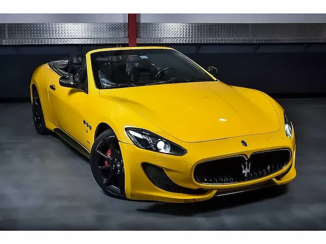 Maserati grancabrio convertible 4,7l v8 - 2016 - afbeelding 56 van  76
