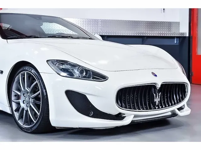 Maserati granturismo s coupe 4,7l v8 - 2013 - afbeelding 14 van  100