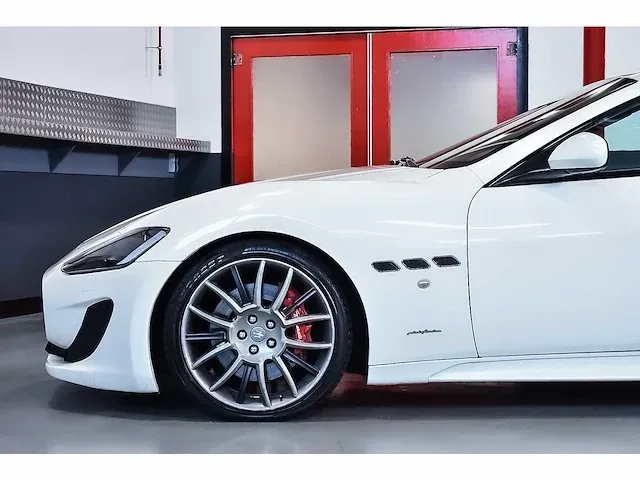 Maserati granturismo s coupe 4,7l v8 - 2013 - afbeelding 36 van  100