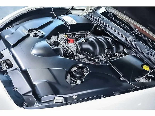 Maserati granturismo s coupe 4,7l v8 - 2013 - afbeelding 100 van  100