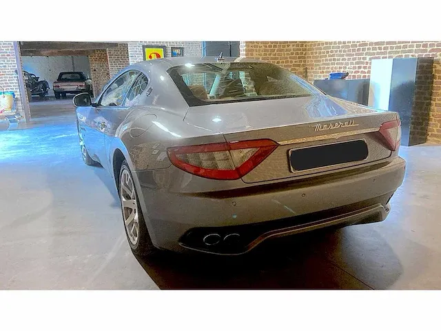 Maserati granturismo - afbeelding 15 van  21