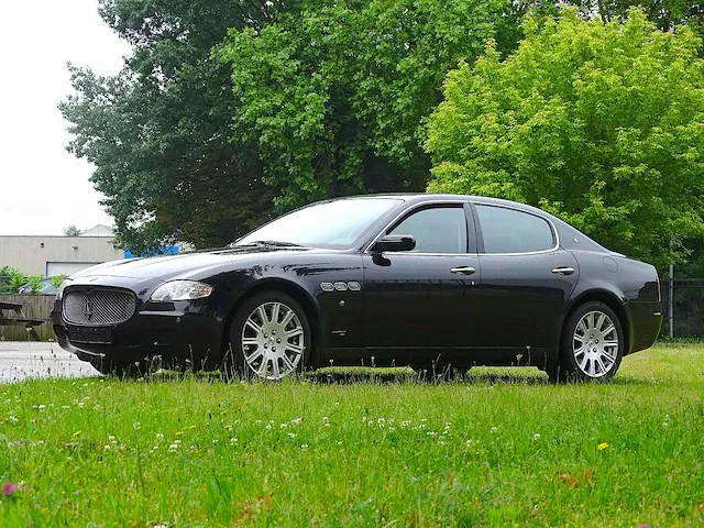 Maserati quattroporte 4.2 v8 duoselect - afbeelding 12 van  54