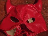 Maskers - afbeelding 1 van  2