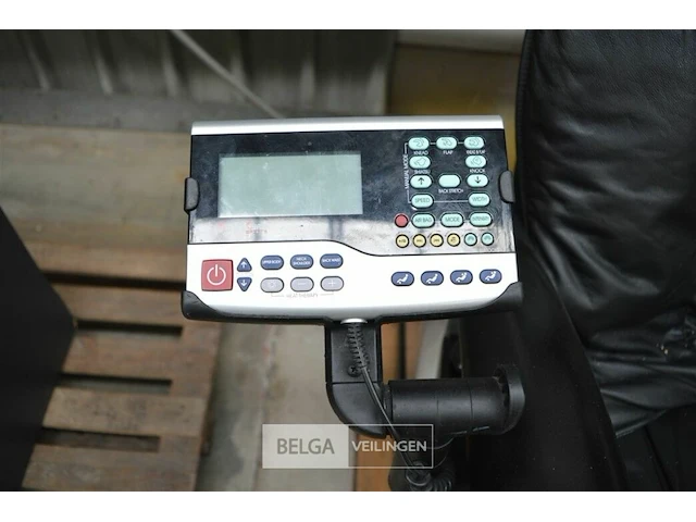 Massage zetel in zwart leder - afbeelding 3 van  4
