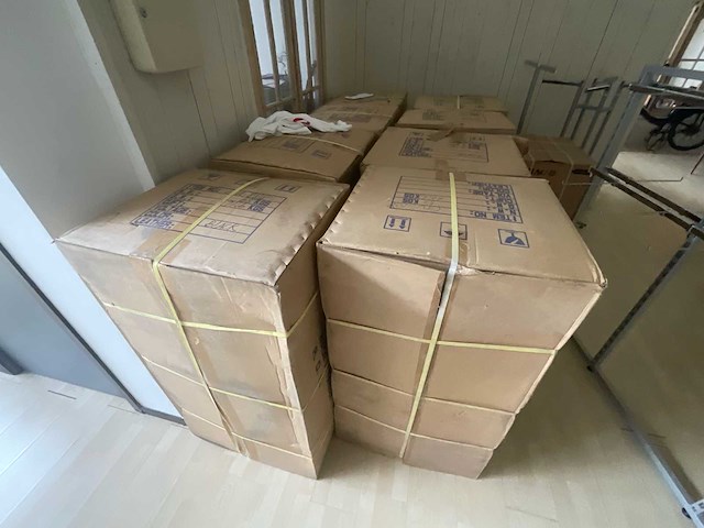 Massagefauteuil met muntmechanisme - afbeelding 7 van  7