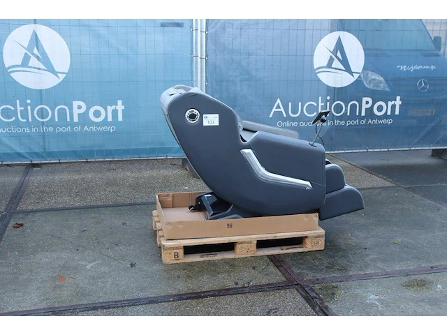 Massagestoel r6-a nieuw - afbeelding 1 van  1