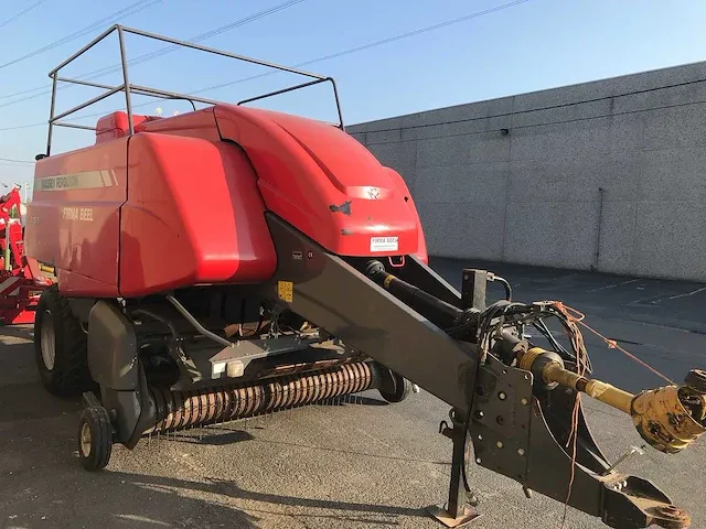 Massey-ferguson - 2150 - balenpers - 2009 - afbeelding 1 van  4