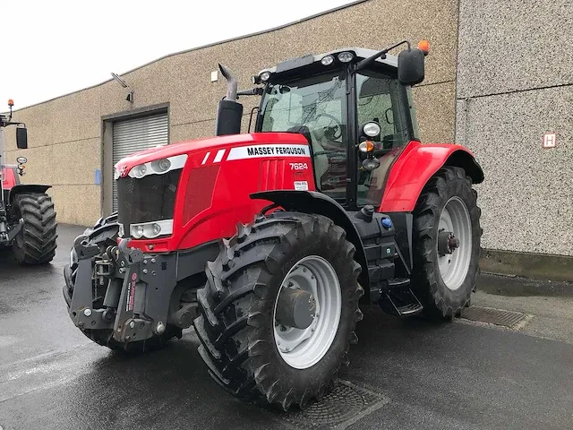 Massey ferguson - 7624 dyna6 - vierwielaangedreven landbouwtractor - 2012 - afbeelding 1 van  9
