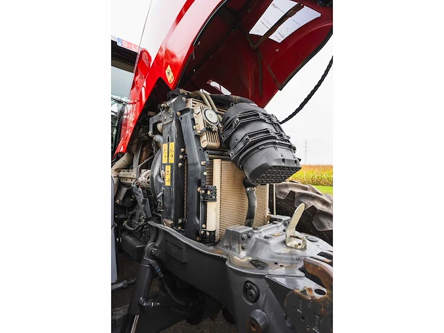 Massey ferguson - 7724 dyna 6 - 4-wheel drive tractor - afbeelding 3 van  42