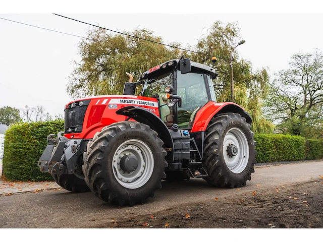Massey ferguson - 7724 dyna 6 - 4-wheel drive tractor - afbeelding 7 van  42