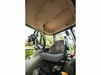 Massey ferguson - 7724 dyna 6 - 4-wheel drive tractor - afbeelding 18 van  42