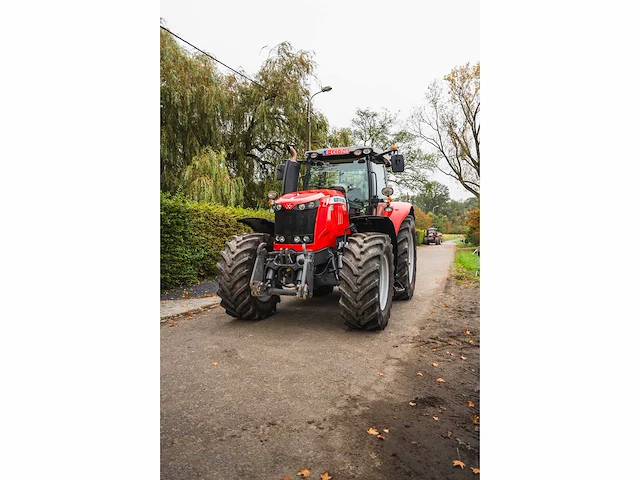 Massey ferguson - 7724 dyna 6 - 4-wheel drive tractor - afbeelding 23 van  42