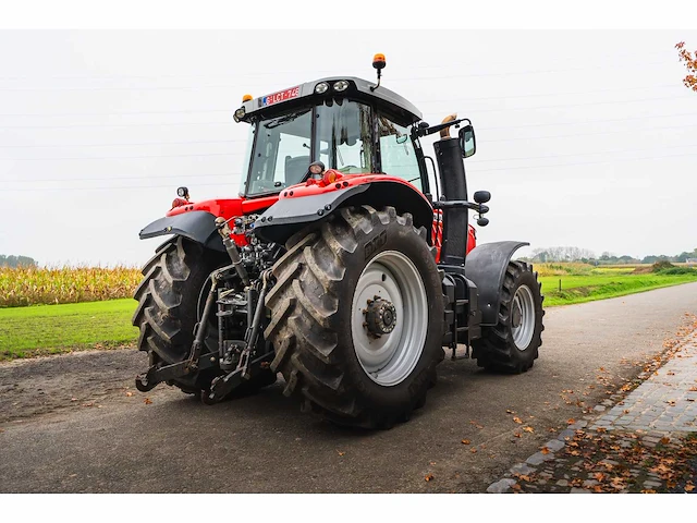 Massey ferguson - 7724 dyna 6 - 4-wheel drive tractor - afbeelding 39 van  42