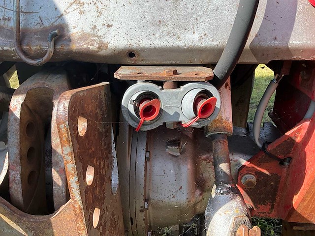 Massey ferguson 1080 vintage tractor - afbeelding 21 van  37