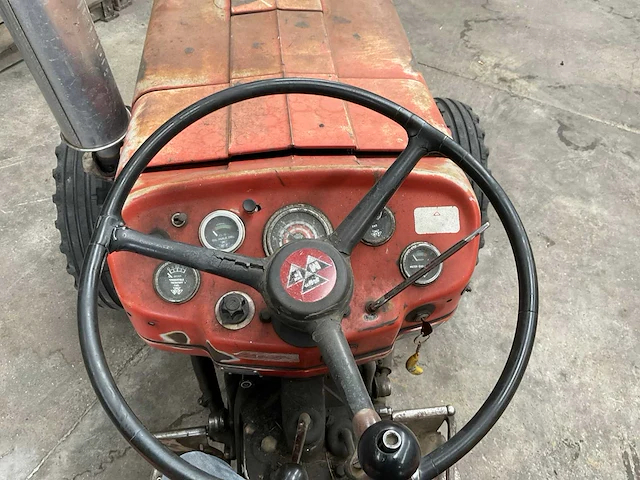Massey ferguson 135 minitractor - afbeelding 10 van  20