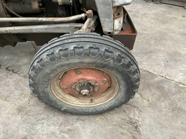 Massey ferguson 135 minitractor - afbeelding 20 van  20