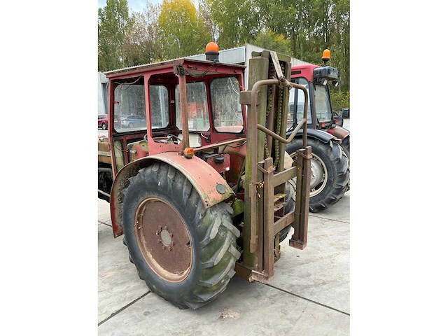 Massey ferguson 158-8e oldtimer tractor - afbeelding 8 van  11