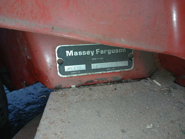 Massey ferguson 832 - afbeelding 7 van  12