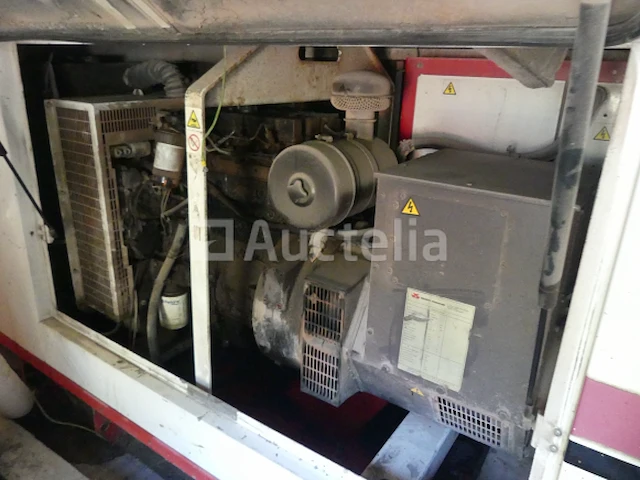 Massey ferguson 930-45 generatorset - afbeelding 4 van  13