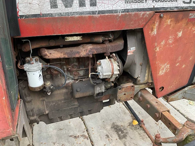 Massey ferguson mf-590 oldtimer tractor - afbeelding 2 van  22