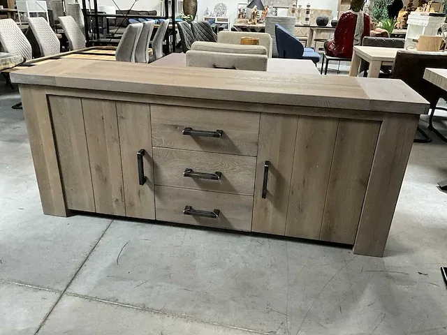Massief eiken dressoir - afbeelding 1 van  6