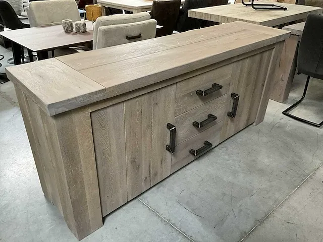 Massief eiken dressoir - afbeelding 2 van  6