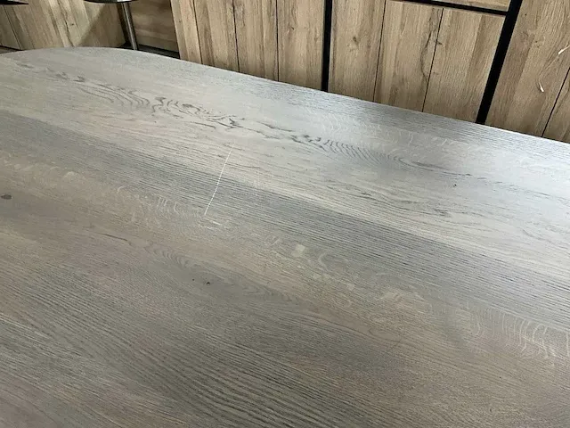 Massief eiken eetkamertafel - afbeelding 3 van  7