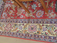 Massief eiken uitschuifbare tafel ca. 2 x 0,80m, 6 massief eiken stoelen, oosters tapijt ca. 3,50 x 2,50m - afbeelding 9 van  13