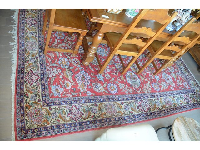 Massief eiken uitschuifbare tafel ca. 2 x 0,80m, 6 massief eiken stoelen, oosters tapijt ca. 3,50 x 2,50m - afbeelding 7 van  13