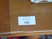 Massief eiken uitschuifbare tafel ca. 2 x 0,80m, 6 massief eiken stoelen, oosters tapijt ca. 3,50 x 2,50m - afbeelding 11 van  13