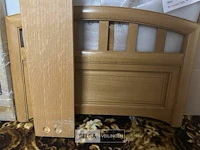 Massief houten bed l200xb90 cm zonder lattenbodem - afbeelding 1 van  4