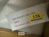 Massief houten bed l200xb90 cm zonder lattenbodem - afbeelding 2 van  4