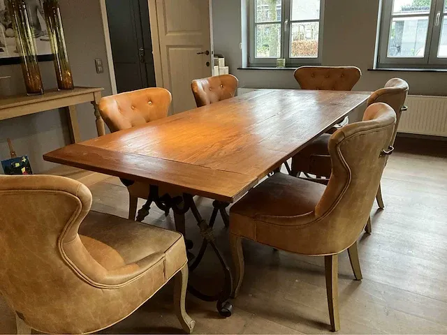 Massief houten eetkamertafel met 6 stoelen merk rivièra maison - afbeelding 5 van  12