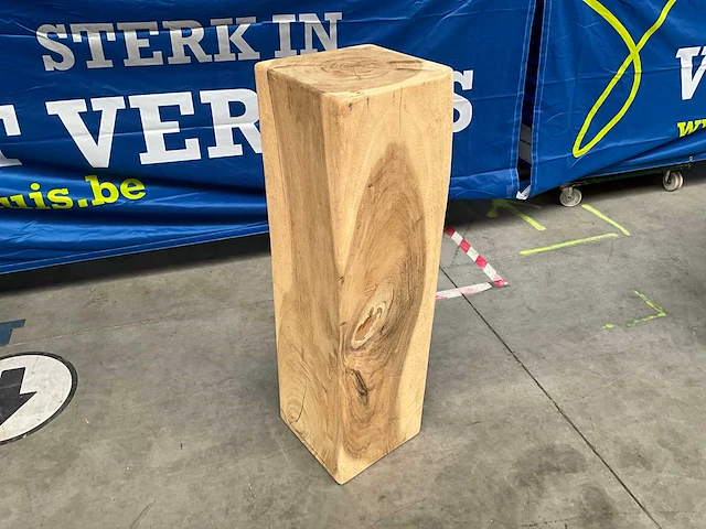 Massief houten zuilen (2x) - afbeelding 1 van  5