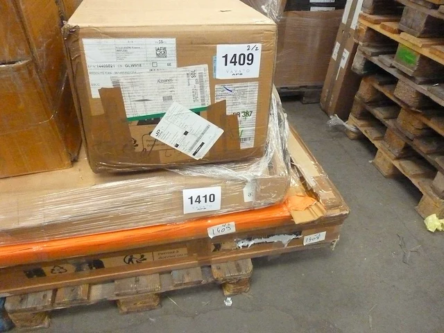 Massief notenhouten en gefineerde tafel l220 cm - afbeelding 7 van  7