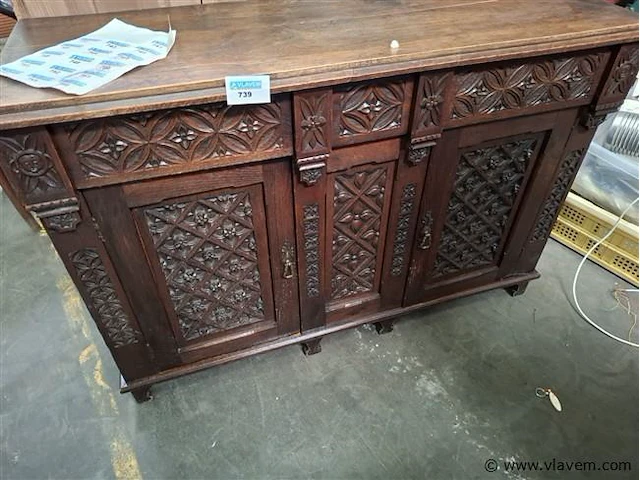 Massieve kast - afbeelding 1 van  3