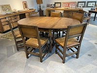 Massieve ovaal tafel (inklapbaar) met 6 stoelen - afbeelding 1 van  5