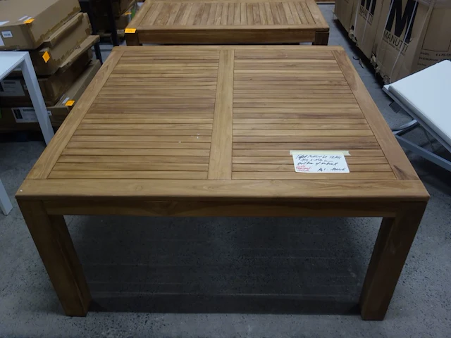 Massieve teak tafel outdoor & indoor - afbeelding 2 van  5