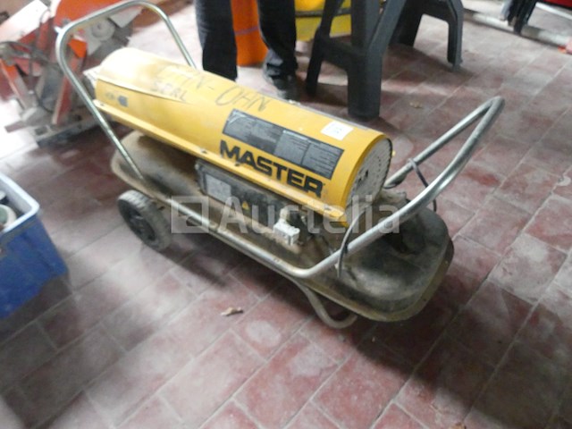 Master b150ced oliegestookt warmtekanon - afbeelding 4 van  5