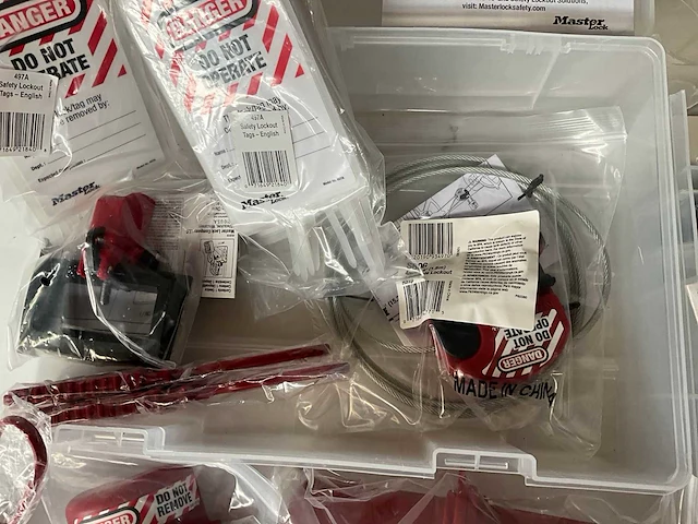 Master lock lockout kit in koffer - afbeelding 5 van  11
