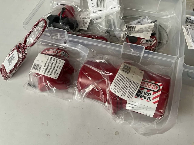 Master lock lockout kit in koffer - afbeelding 6 van  11