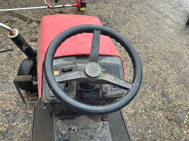 Mastercut 118t zitmaaier / tuintractor - afbeelding 2 van  15