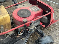 Mastercut 118t zitmaaier / tuintractor - afbeelding 6 van  15