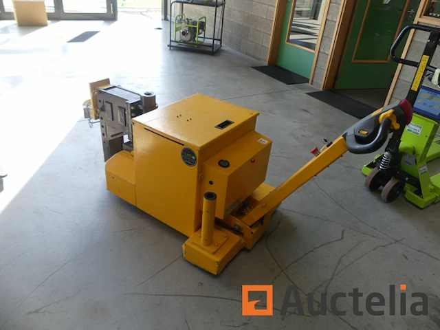 Mastermover mt20/960 elektrische zware industriële vrachtwagentrekker - afbeelding 5 van  9