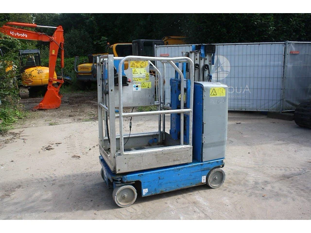 Masthoogwerker genie gr-15 elektrisch 500kg 2008 - afbeelding 1 van  1