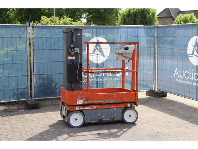 Masthoogwerker skyjack elektrisch 6.75m 2014 - afbeelding 1 van  1