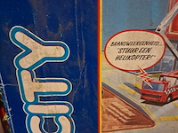 Matchbox interim city motorcity kompleet en doos zo goed als nieuw - afbeelding 2 van  4