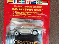 Matchbox world class - afbeelding 1 van  2