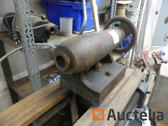 Mate 350 metalen draaibank - afbeelding 2 van  11