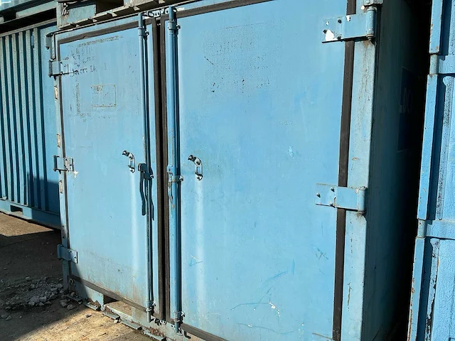 Materiaal container houten wanden. - afbeelding 2 van  5